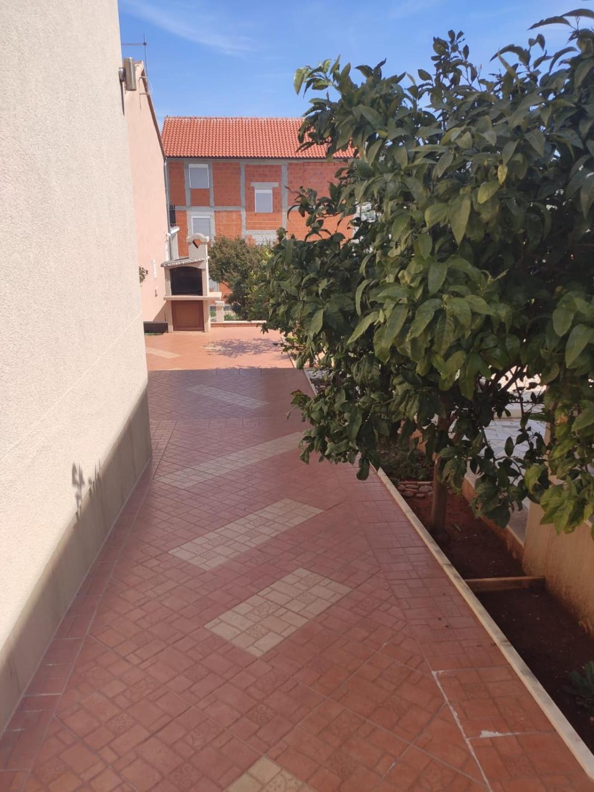 Apartments Karla Рогозница Екстериор снимка